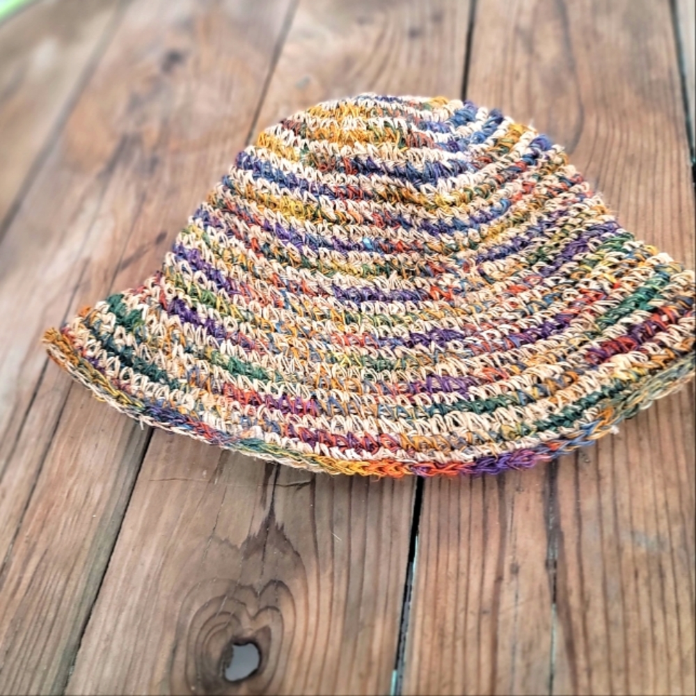 Hemp hat with secret picket